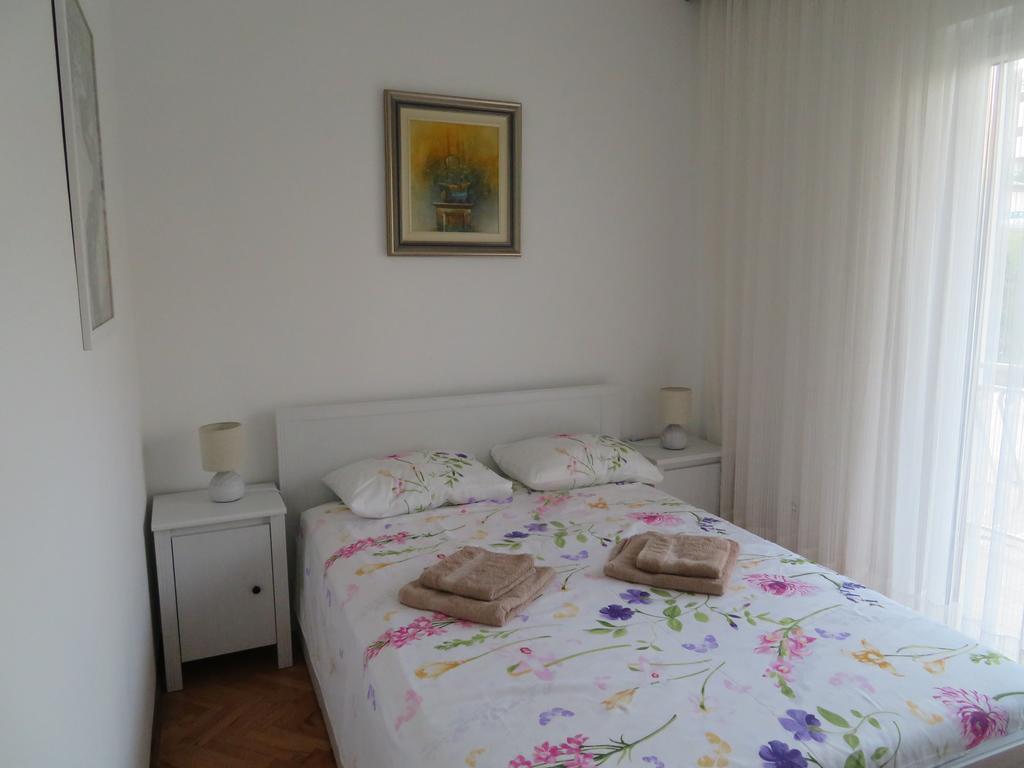 Apartment Lily Podstrana Kültér fotó