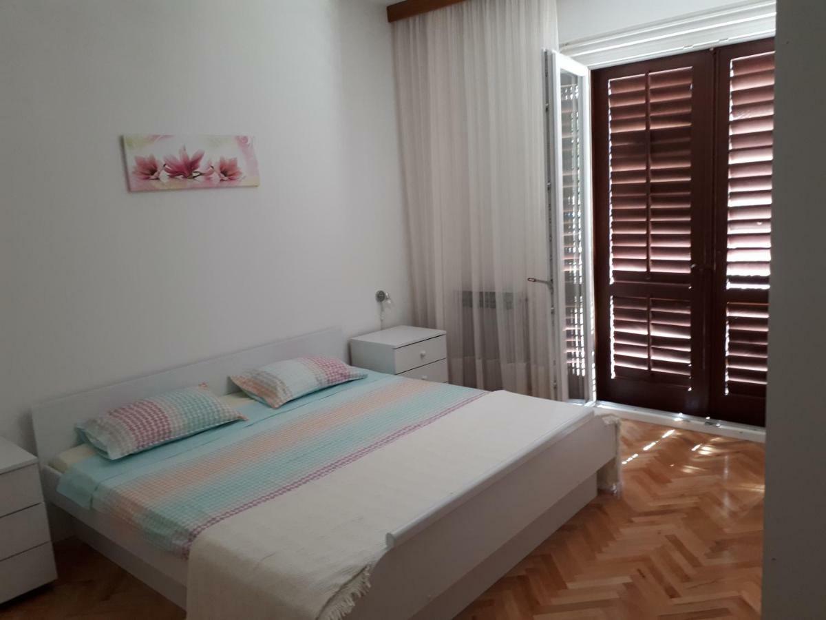 Apartment Lily Podstrana Kültér fotó